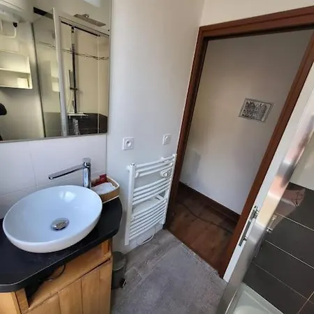 Zola Version Moderne - Logement Familial Au Coeur De Apartamento Troyes