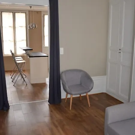 Zola Version Moderne - Logement Familial Au Coeur De Apartamento