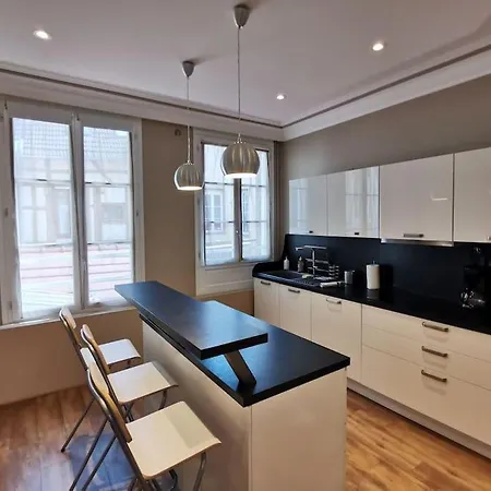 Zola Version Moderne - Logement Familial Au Coeur De *